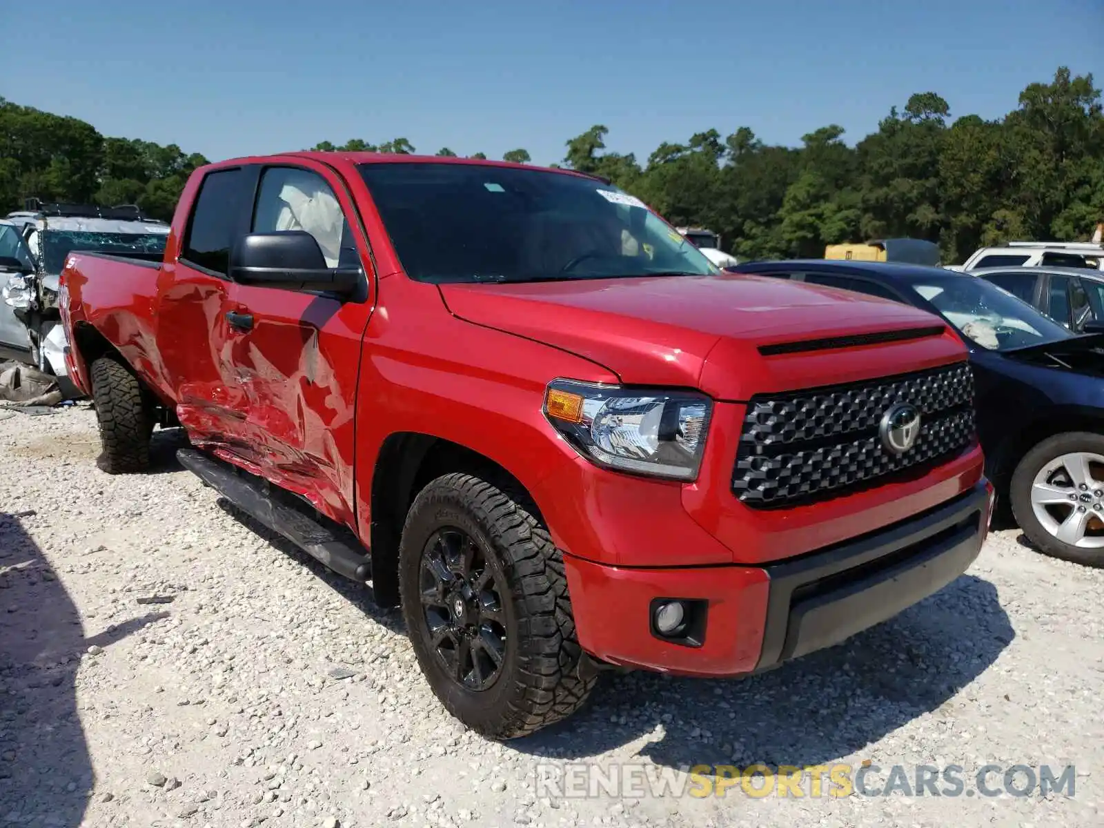 1 Photograph of a damaged car 5TFRY5F16MX277410 TOYOTA TUNDRA 2021