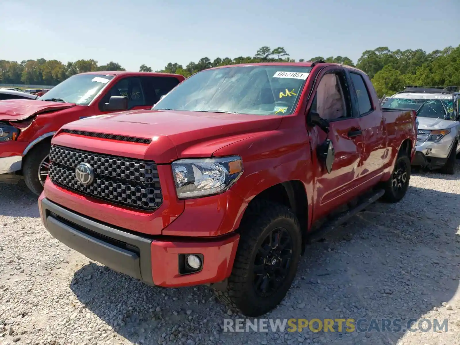 2 Photograph of a damaged car 5TFRY5F16MX277410 TOYOTA TUNDRA 2021