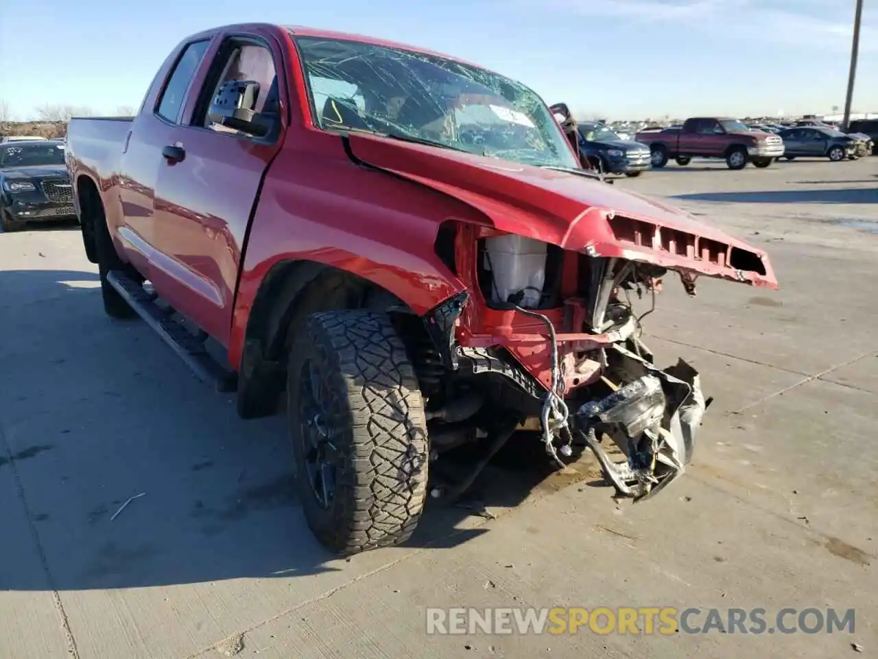 1 Photograph of a damaged car 5TFRY5F16MX281912 TOYOTA TUNDRA 2021