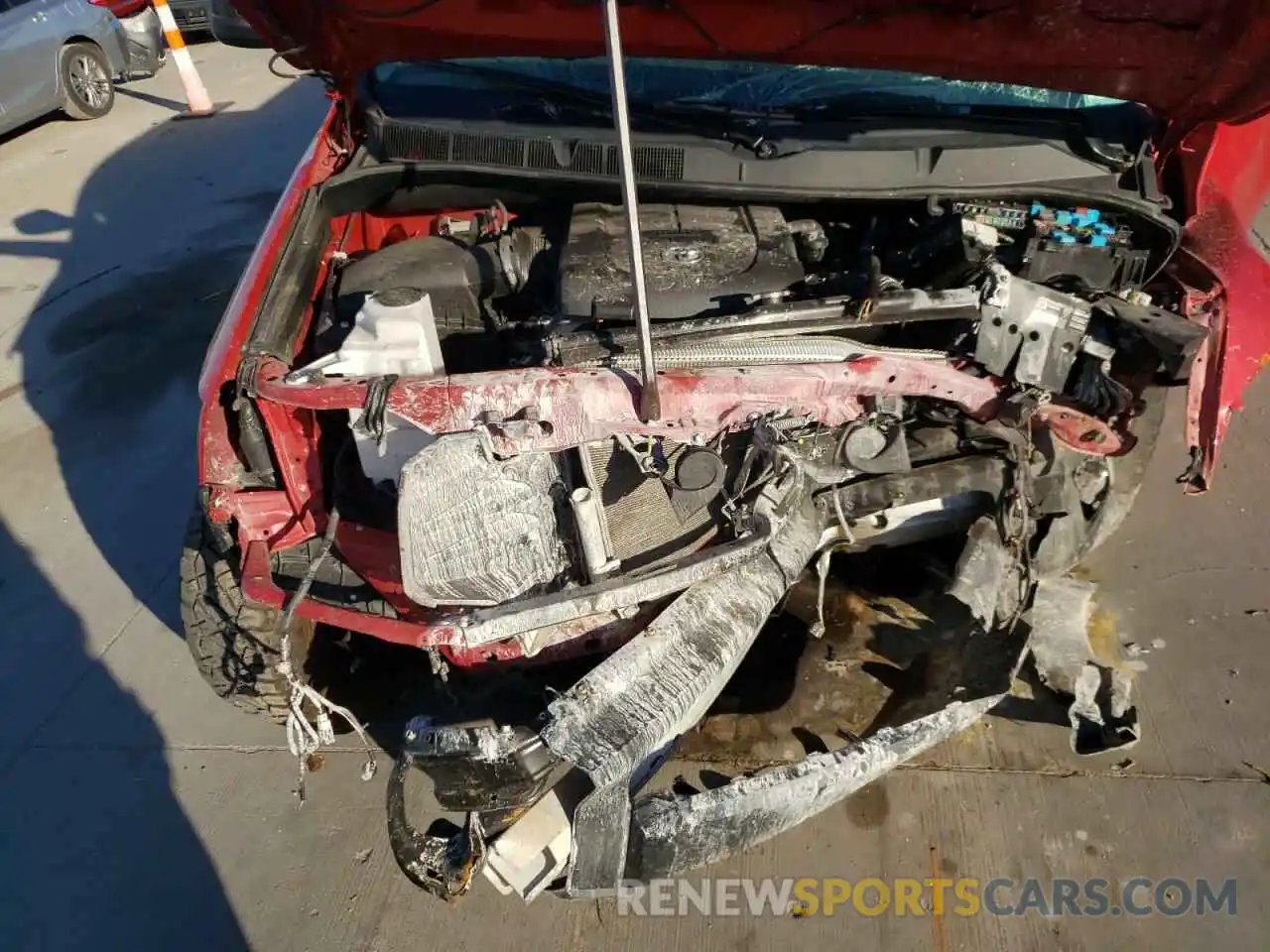 7 Photograph of a damaged car 5TFRY5F16MX281912 TOYOTA TUNDRA 2021