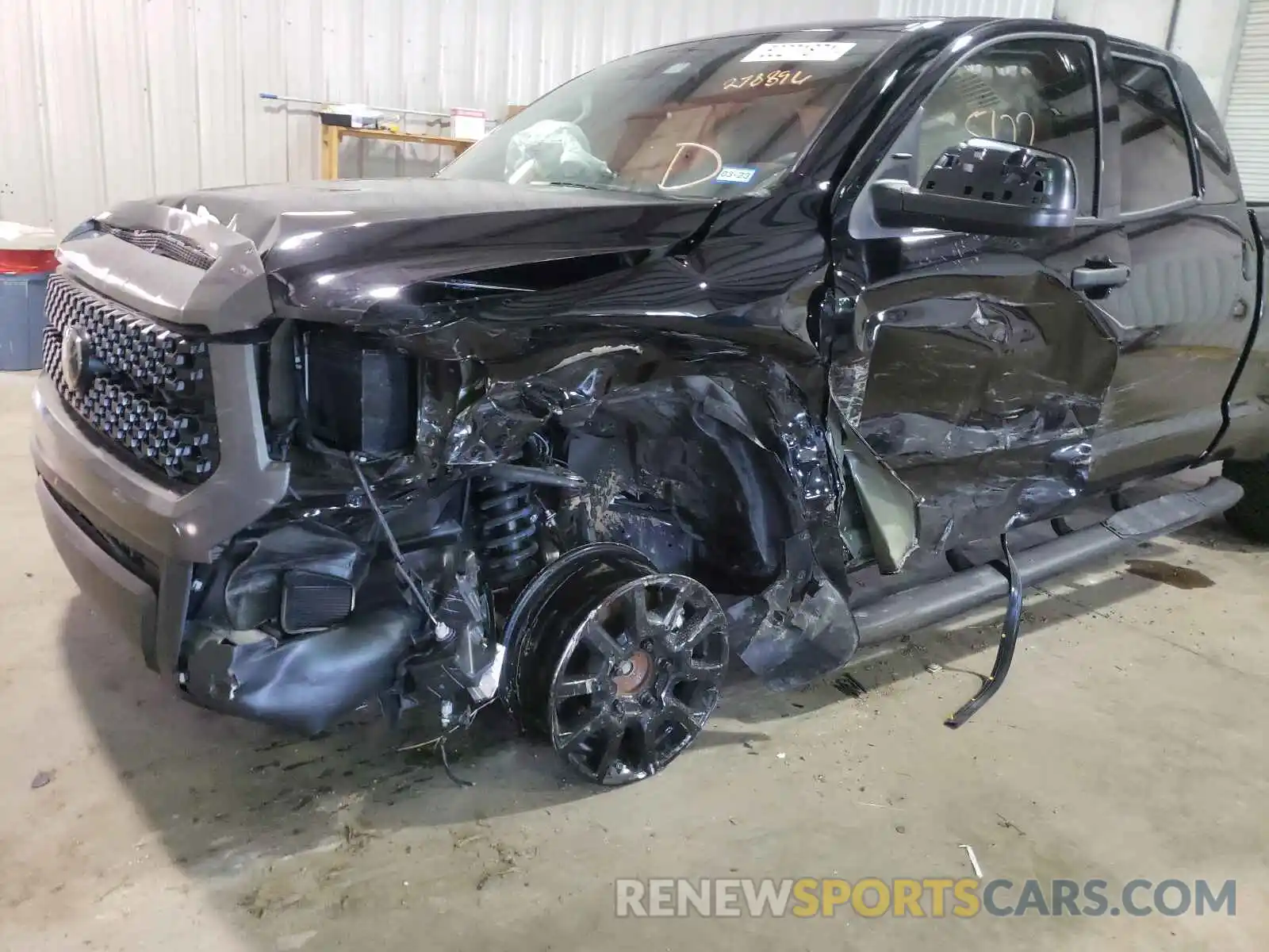 9 Photograph of a damaged car 5TFRY5F18MX278896 TOYOTA TUNDRA 2021