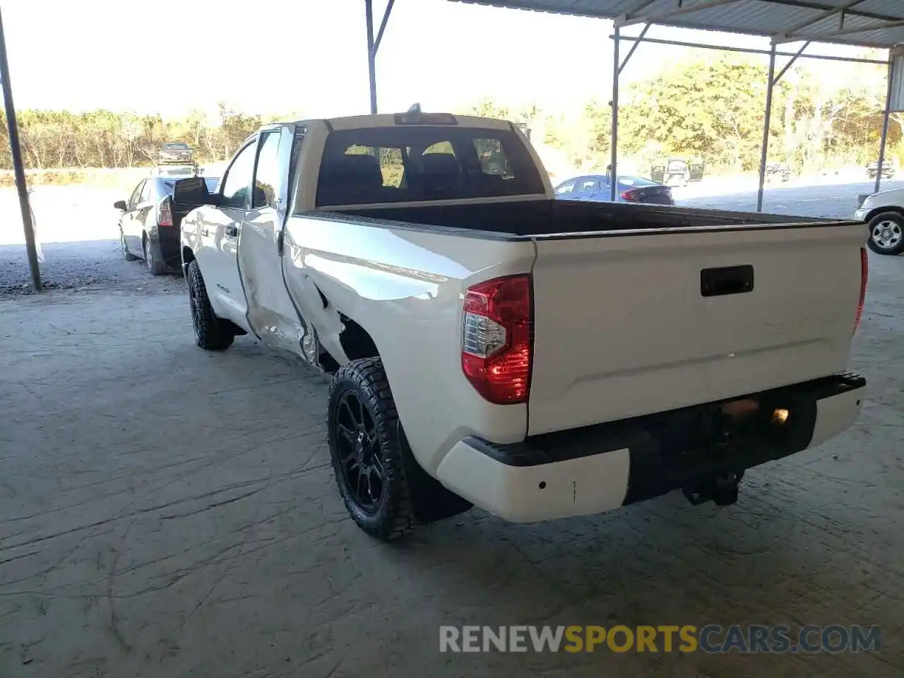 3 Photograph of a damaged car 5TFRY5F18MX294967 TOYOTA TUNDRA 2021