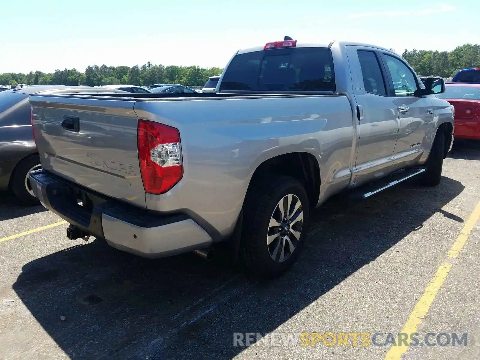 4 Photograph of a damaged car 5TFSY5F18MX277765 TOYOTA TUNDRA 2021