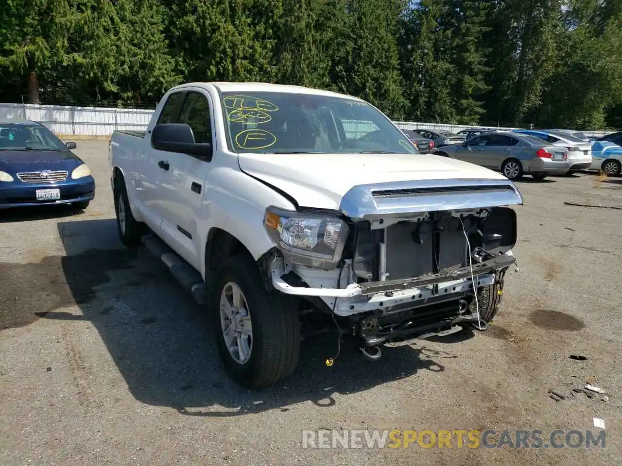 1 Photograph of a damaged car 5TFUY5F10MX043791 TOYOTA TUNDRA 2021