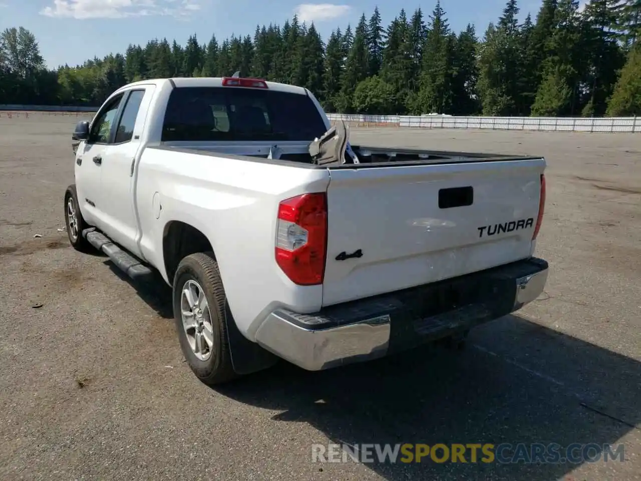 3 Photograph of a damaged car 5TFUY5F10MX043791 TOYOTA TUNDRA 2021