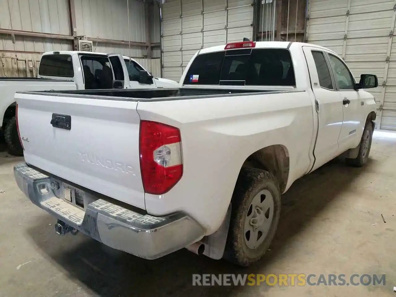 4 Photograph of a damaged car 5TFUY5F10MX979409 TOYOTA TUNDRA 2021