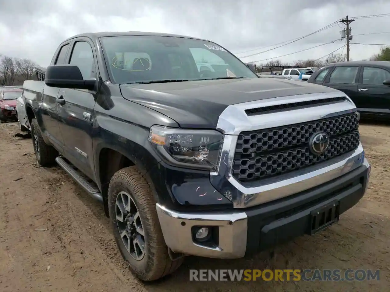 1 Photograph of a damaged car 5TFUY5F11MX020293 TOYOTA TUNDRA 2021