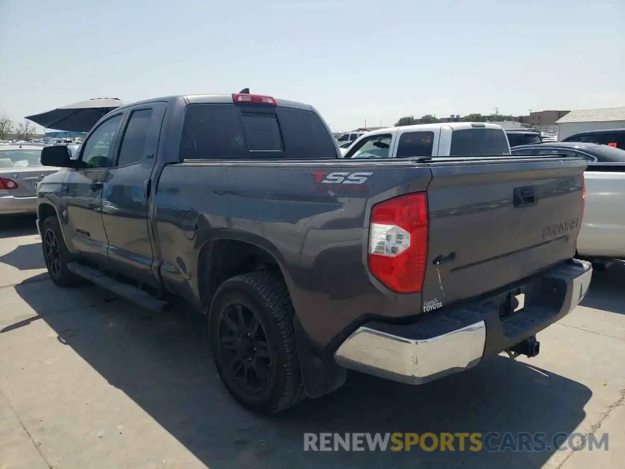 3 Photograph of a damaged car 5TFUY5F11MX959797 TOYOTA TUNDRA 2021