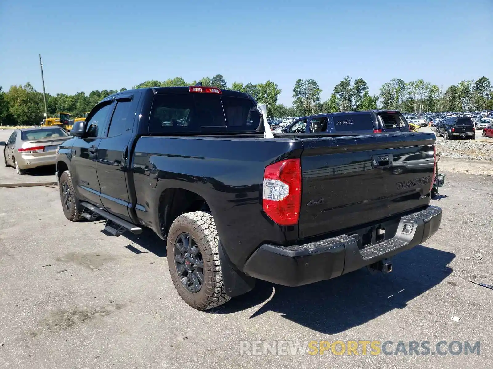 3 Photograph of a damaged car 5TFUY5F11MX993593 TOYOTA TUNDRA 2021