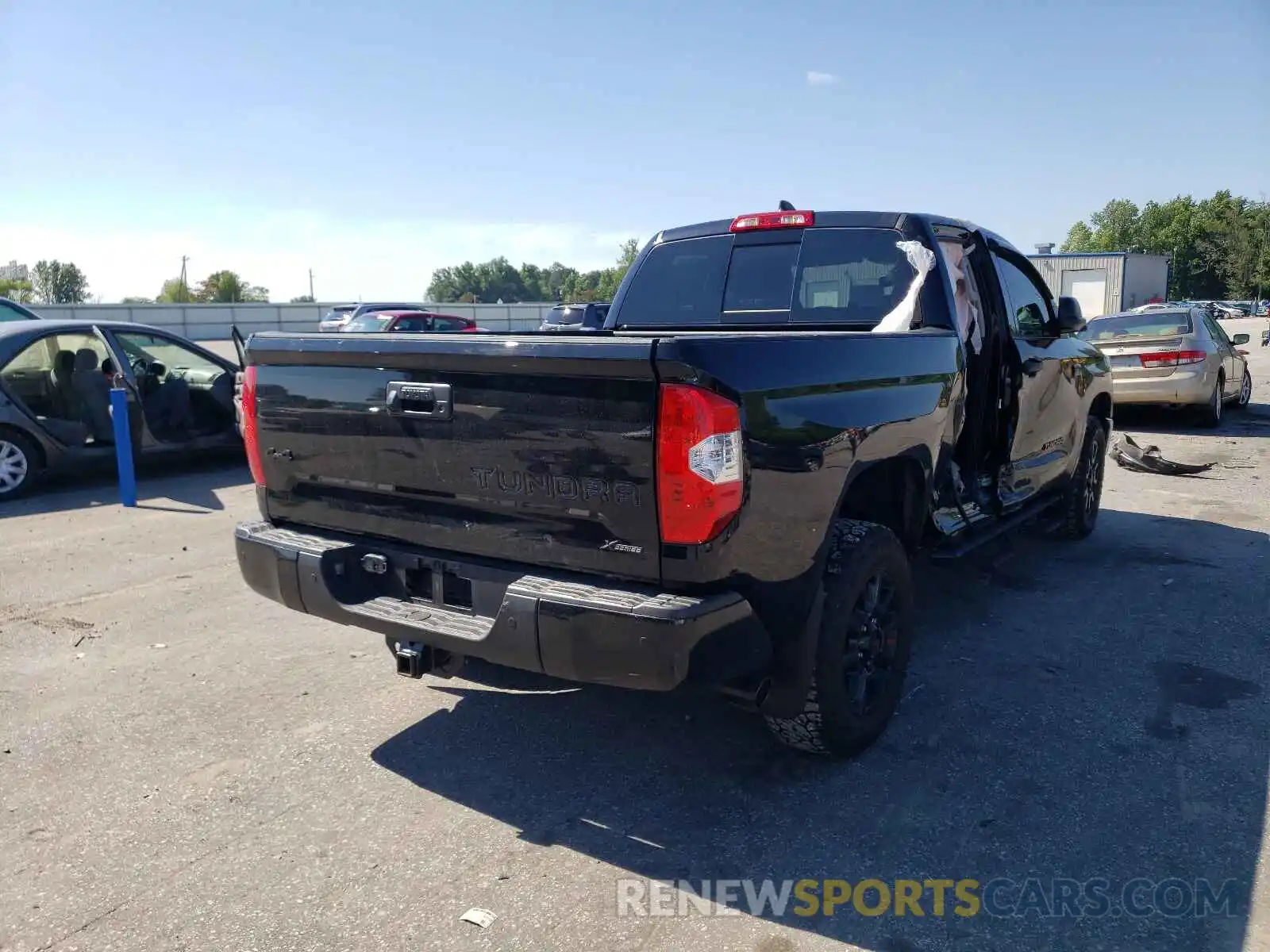 4 Photograph of a damaged car 5TFUY5F11MX993593 TOYOTA TUNDRA 2021