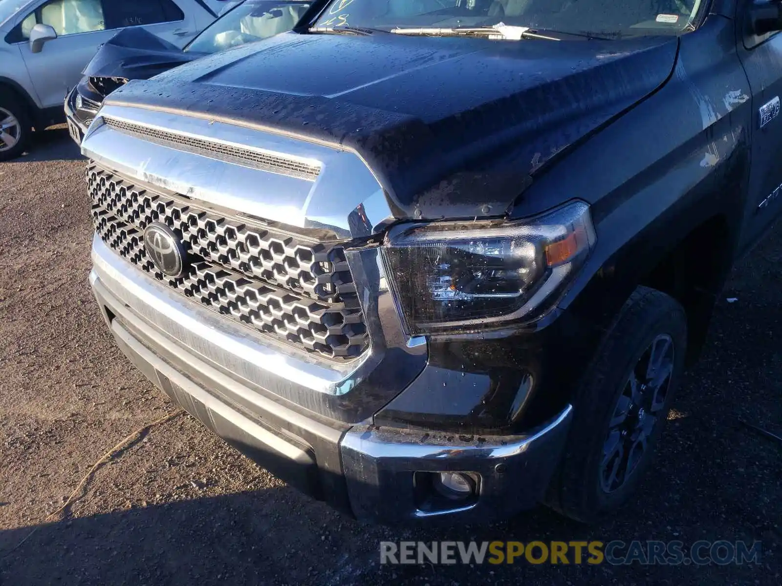 9 Photograph of a damaged car 5TFUY5F12MX007438 TOYOTA TUNDRA 2021