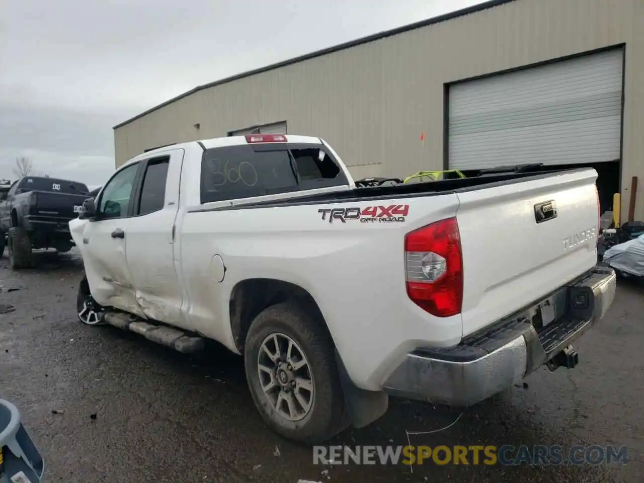 3 Photograph of a damaged car 5TFUY5F12MX010632 TOYOTA TUNDRA 2021