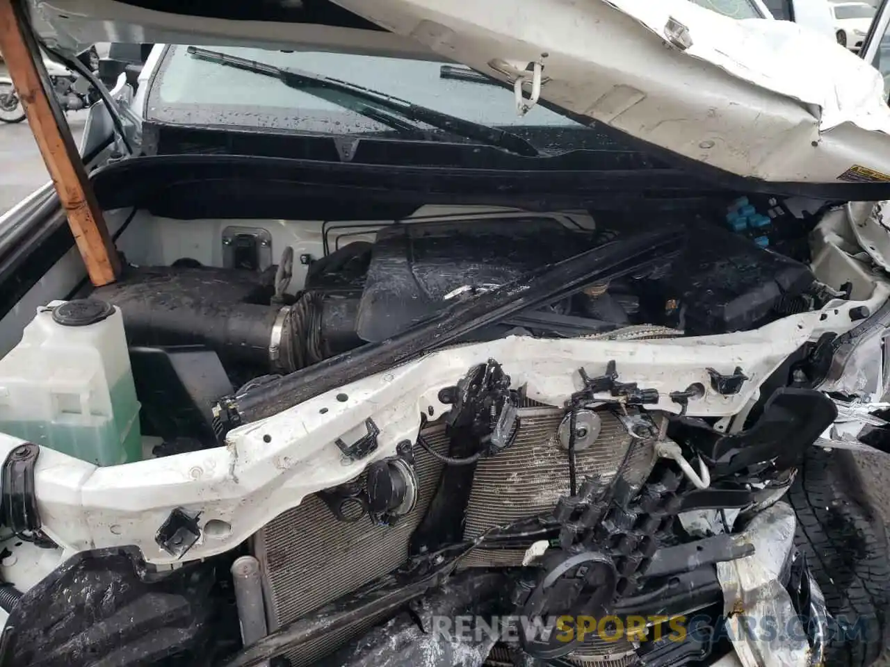 7 Photograph of a damaged car 5TFUY5F12MX010632 TOYOTA TUNDRA 2021