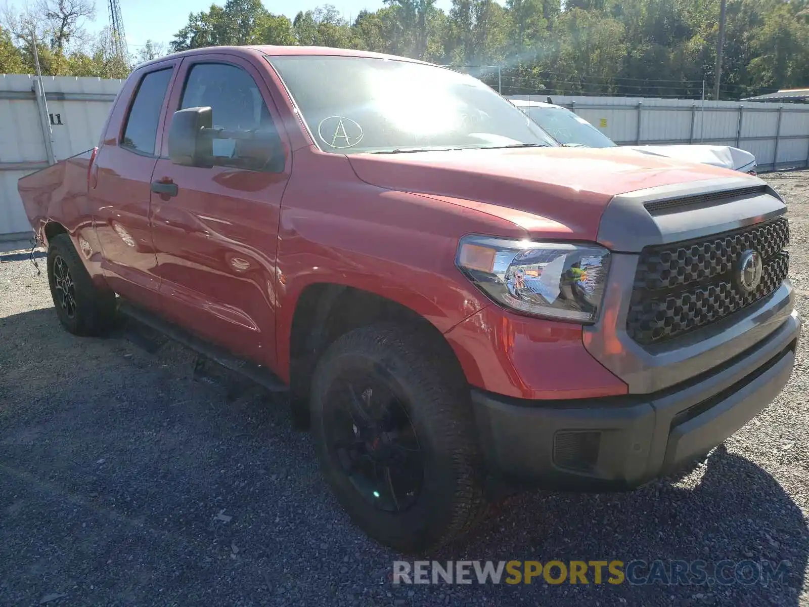 1 Photograph of a damaged car 5TFUY5F12MX959369 TOYOTA TUNDRA 2021