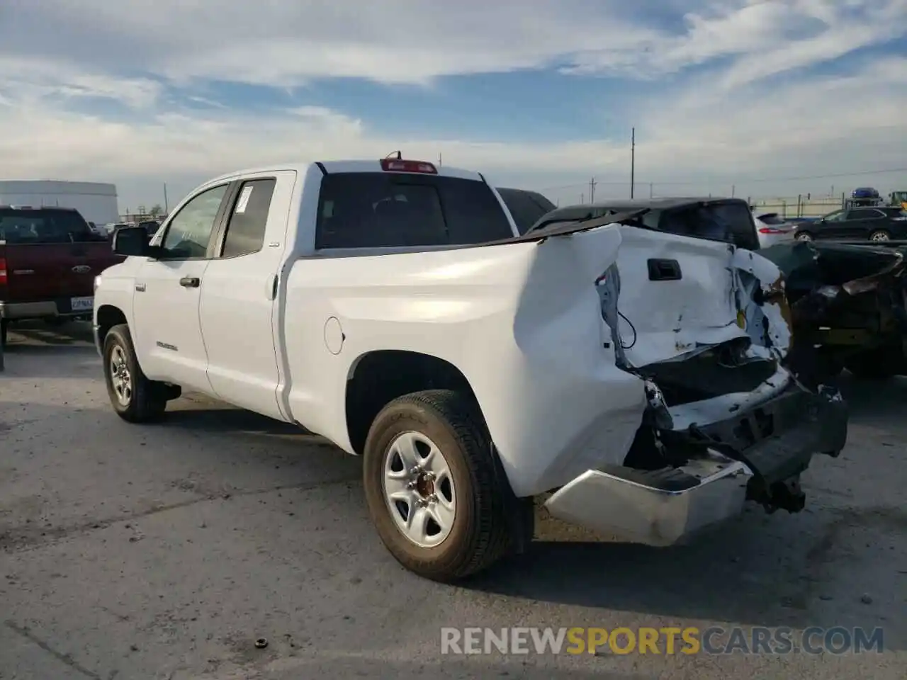 3 Photograph of a damaged car 5TFUY5F13MX019470 TOYOTA TUNDRA 2021