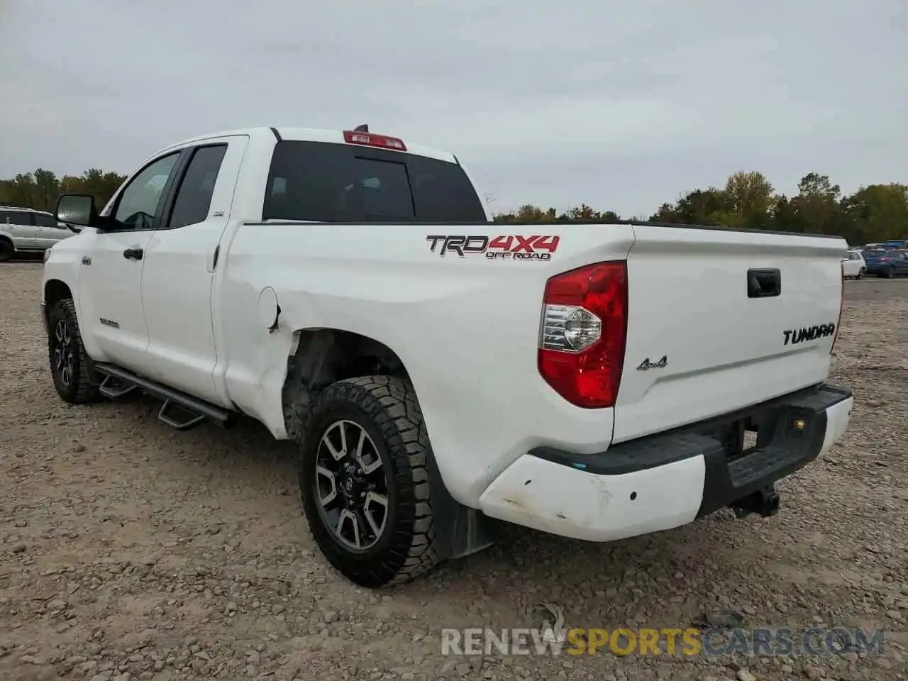 3 Photograph of a damaged car 5TFUY5F14MX043650 TOYOTA TUNDRA 2021