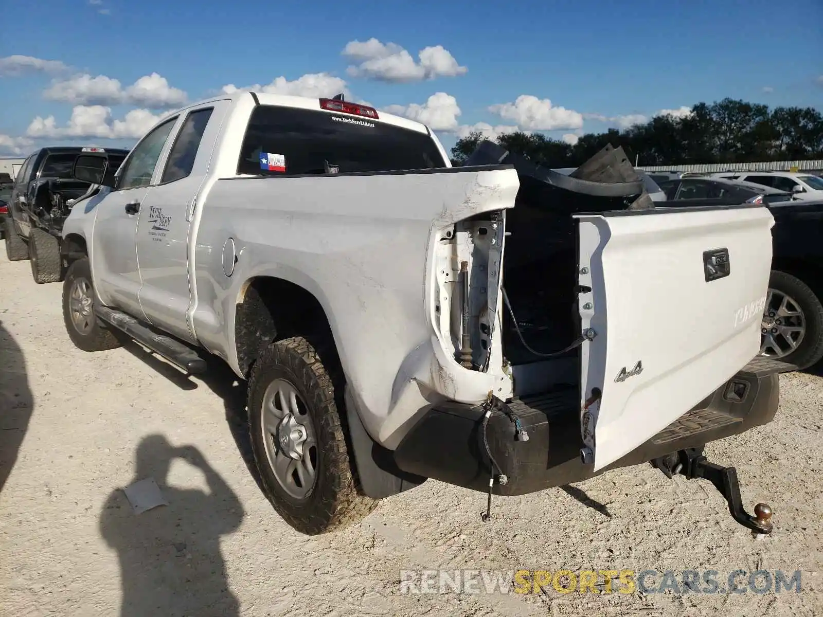 3 Photograph of a damaged car 5TFUY5F15MX021057 TOYOTA TUNDRA 2021