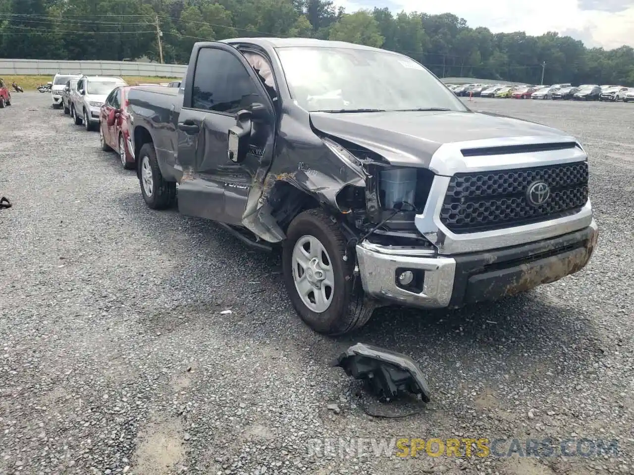 1 Photograph of a damaged car 5TFUY5F15MX031426 TOYOTA TUNDRA 2021