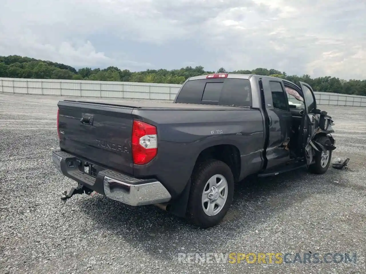 4 Photograph of a damaged car 5TFUY5F15MX031426 TOYOTA TUNDRA 2021