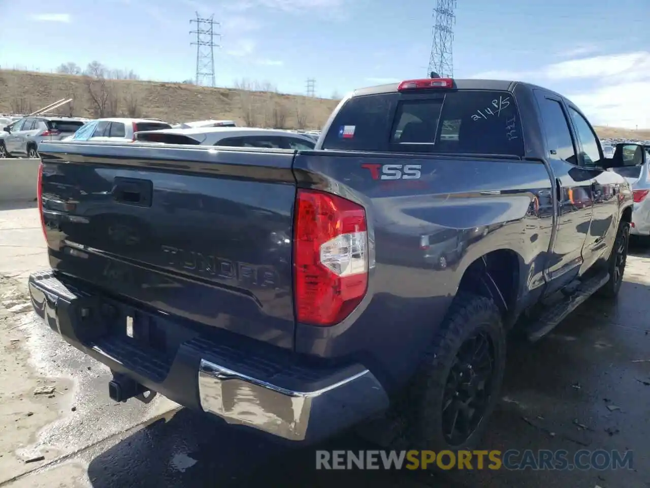 4 Photograph of a damaged car 5TFUY5F15MX961391 TOYOTA TUNDRA 2021