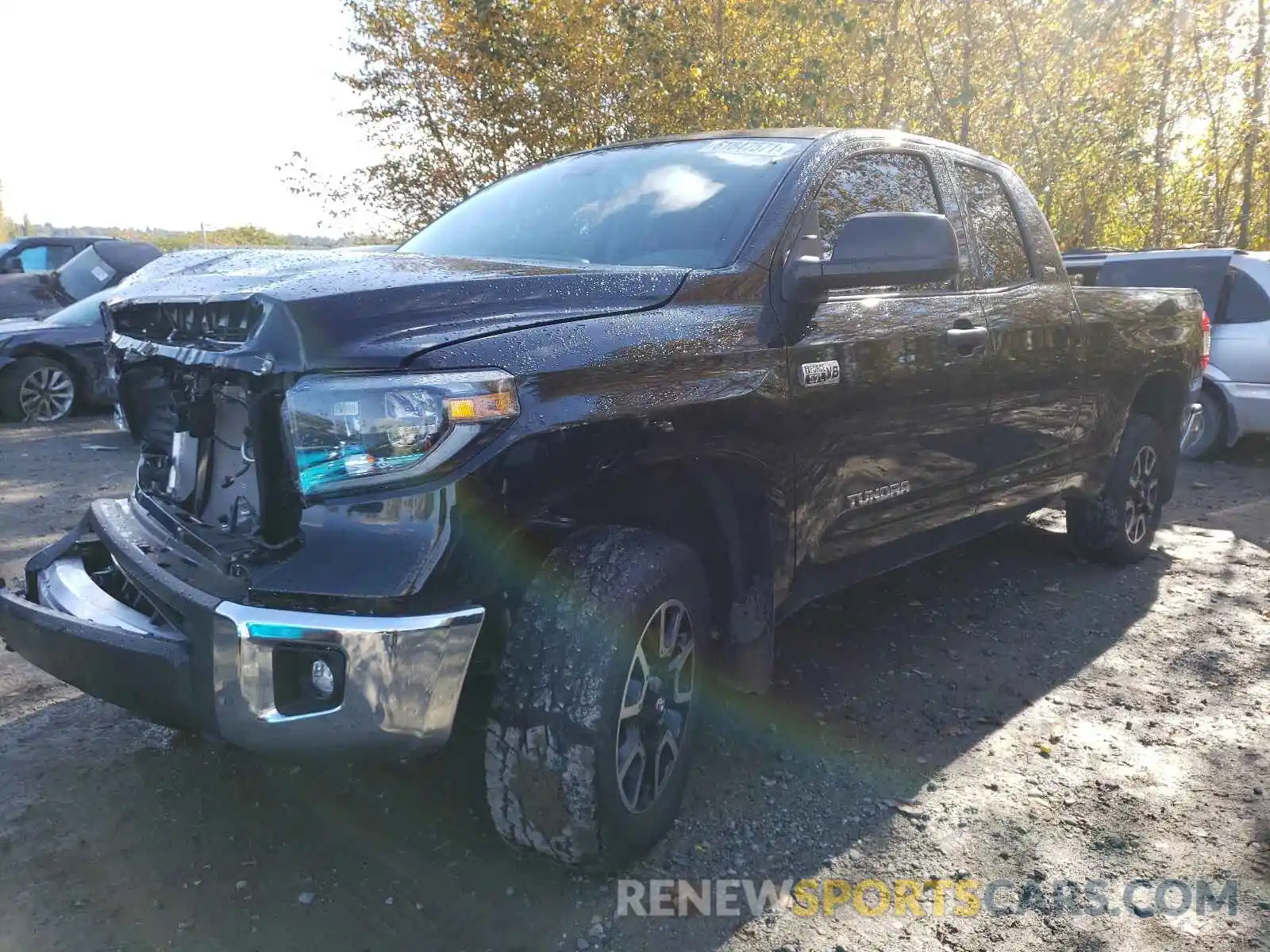 2 Photograph of a damaged car 5TFUY5F15MX978918 TOYOTA TUNDRA 2021