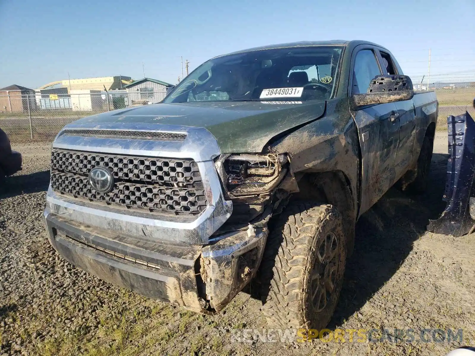 2 Photograph of a damaged car 5TFUY5F15MX984945 TOYOTA TUNDRA 2021