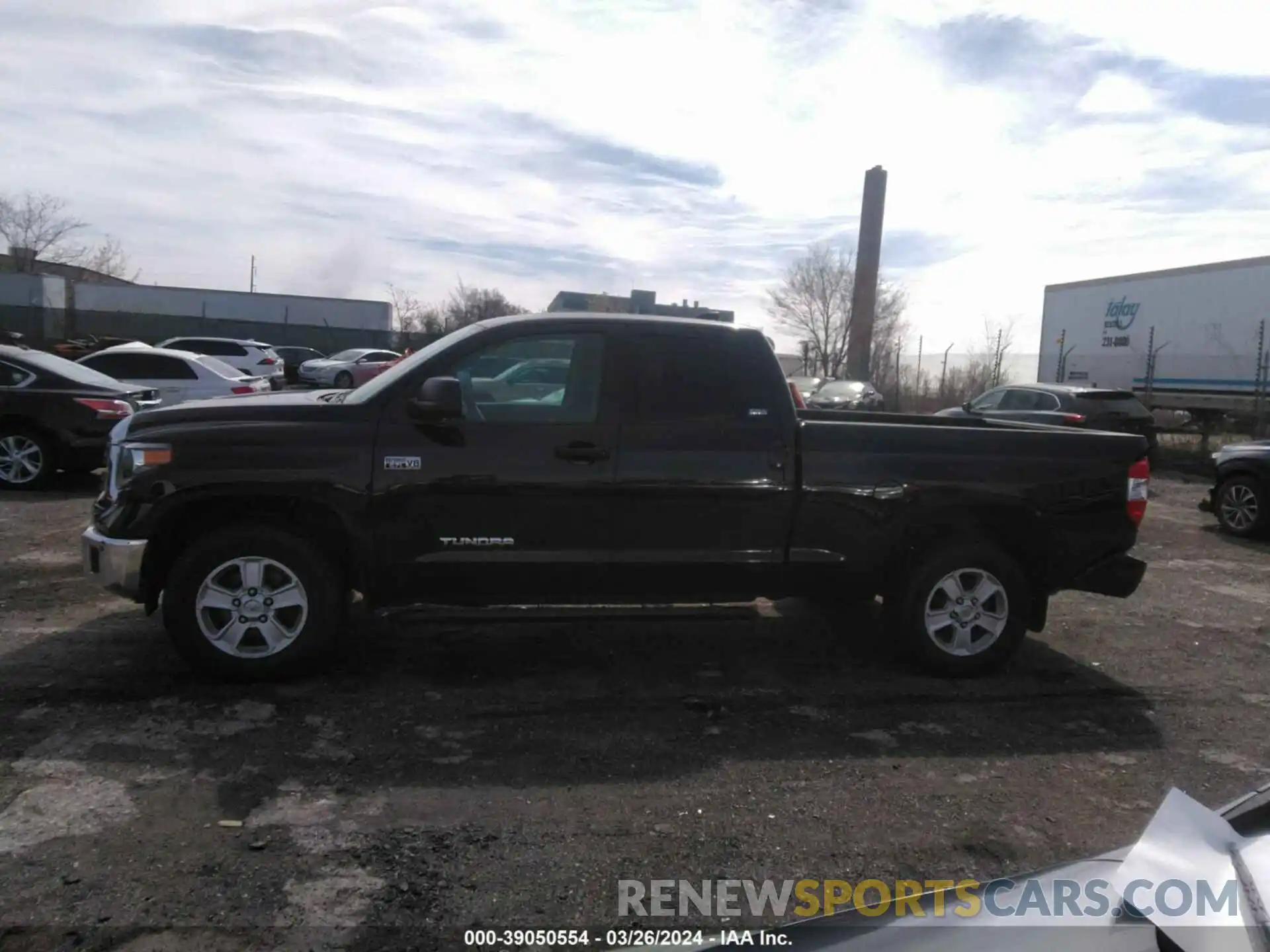 14 Photograph of a damaged car 5TFUY5F16MX048865 TOYOTA TUNDRA 2021