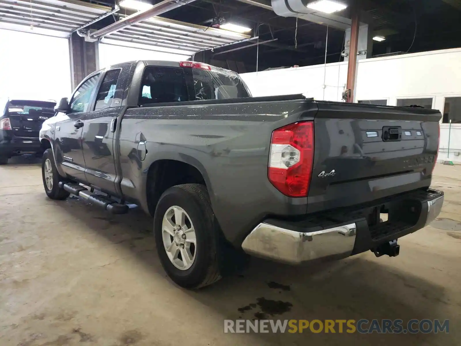 3 Photograph of a damaged car 5TFUY5F16MX977292 TOYOTA TUNDRA 2021