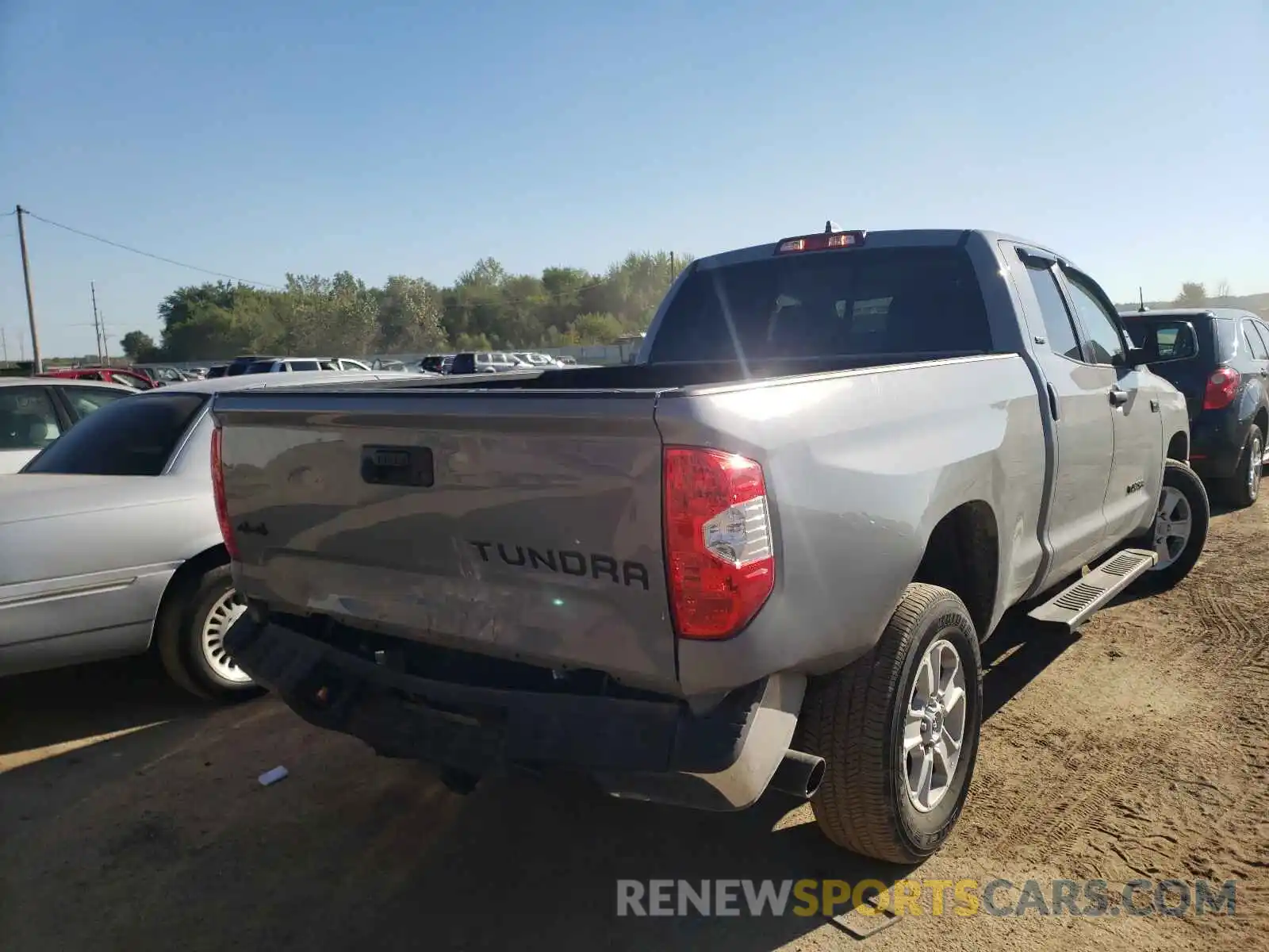 4 Photograph of a damaged car 5TFUY5F17MX977334 TOYOTA TUNDRA 2021