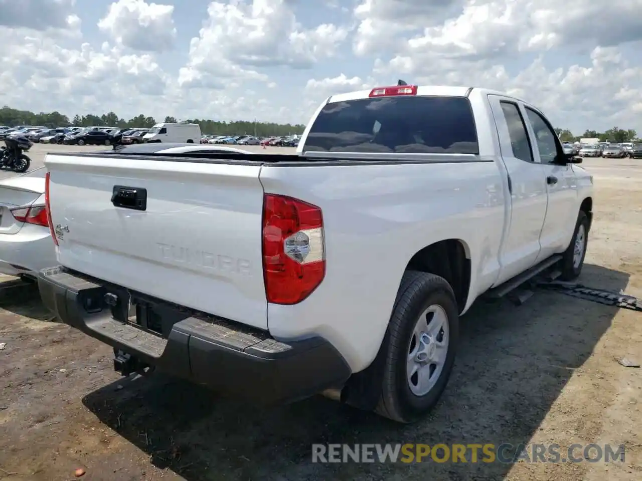 4 Photograph of a damaged car 5TFUY5F18MX003569 TOYOTA TUNDRA 2021