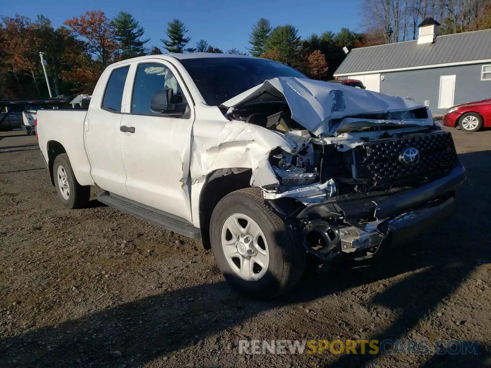 1 Photograph of a damaged car 5TFUY5F18MX957836 TOYOTA TUNDRA 2021