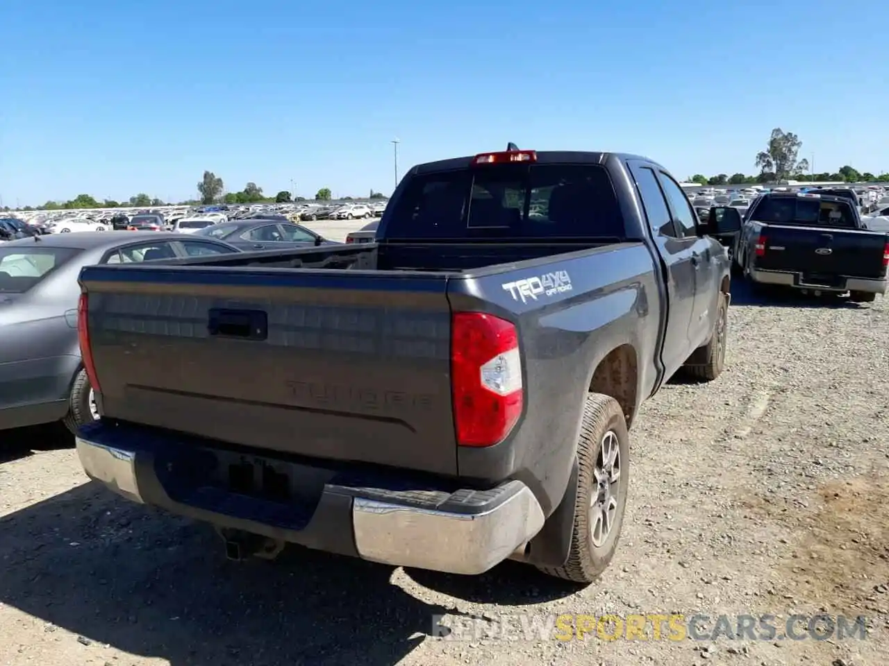 4 Photograph of a damaged car 5TFUY5F18MX994143 TOYOTA TUNDRA 2021