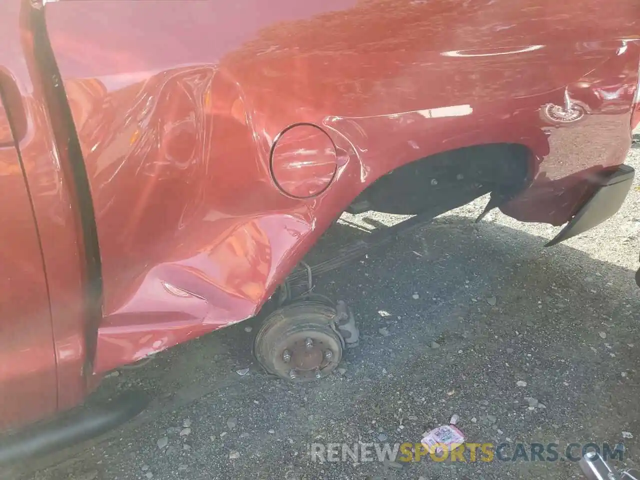 9 Photograph of a damaged car 5TFUY5F19MX009557 TOYOTA TUNDRA 2021