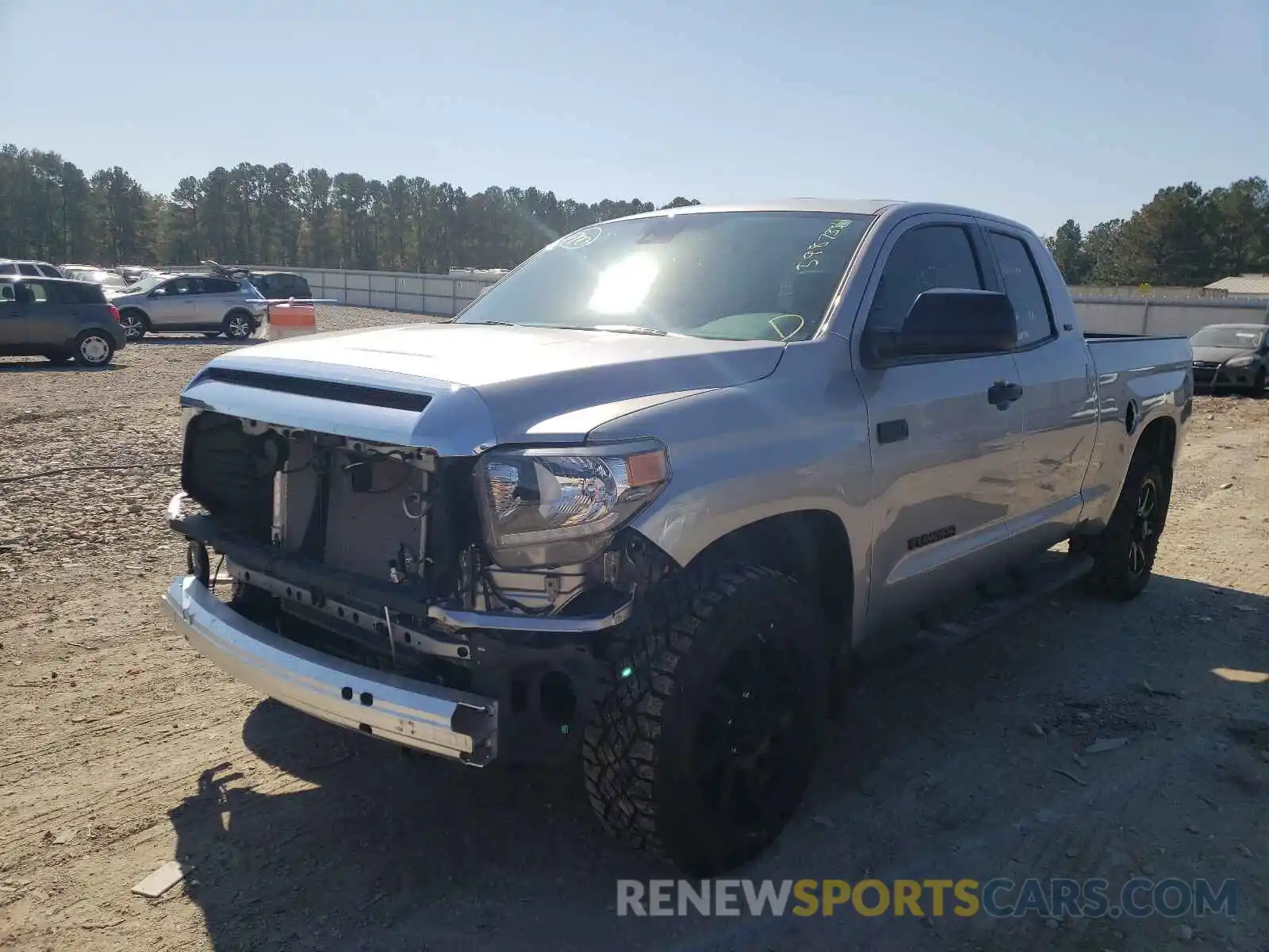 2 Photograph of a damaged car 5TFUY5F19MX960518 TOYOTA TUNDRA 2021