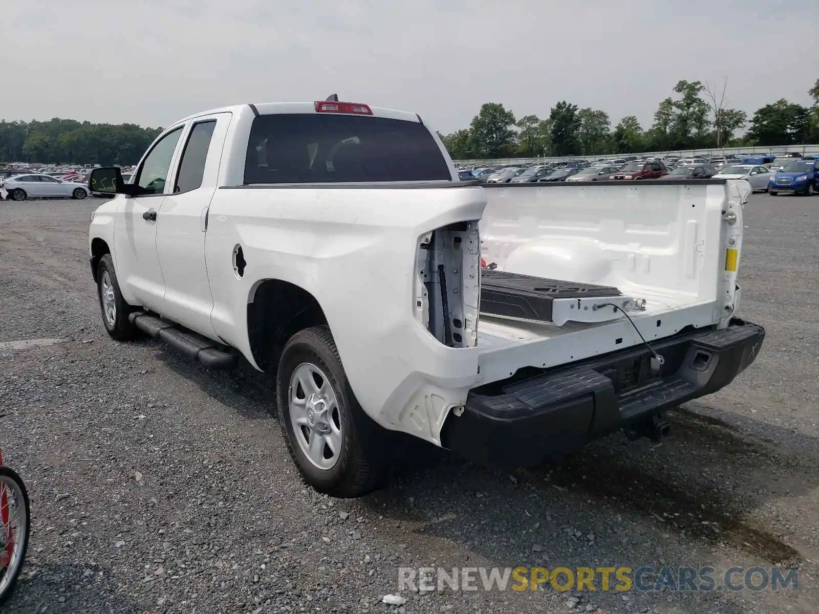 3 Photograph of a damaged car 5TFUY5F19MX964133 TOYOTA TUNDRA 2021