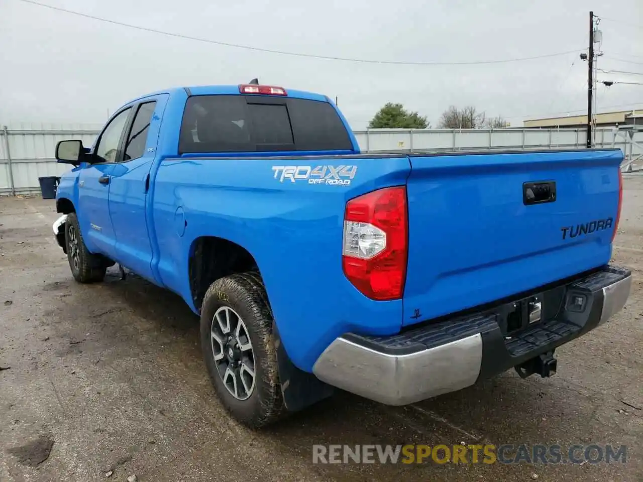 3 Photograph of a damaged car 5TFUY5F19MX994569 TOYOTA TUNDRA 2021