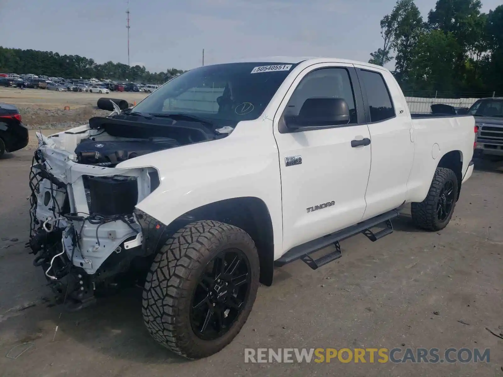 2 Photograph of a damaged car 5TFUY5F1XMX998825 TOYOTA TUNDRA 2021