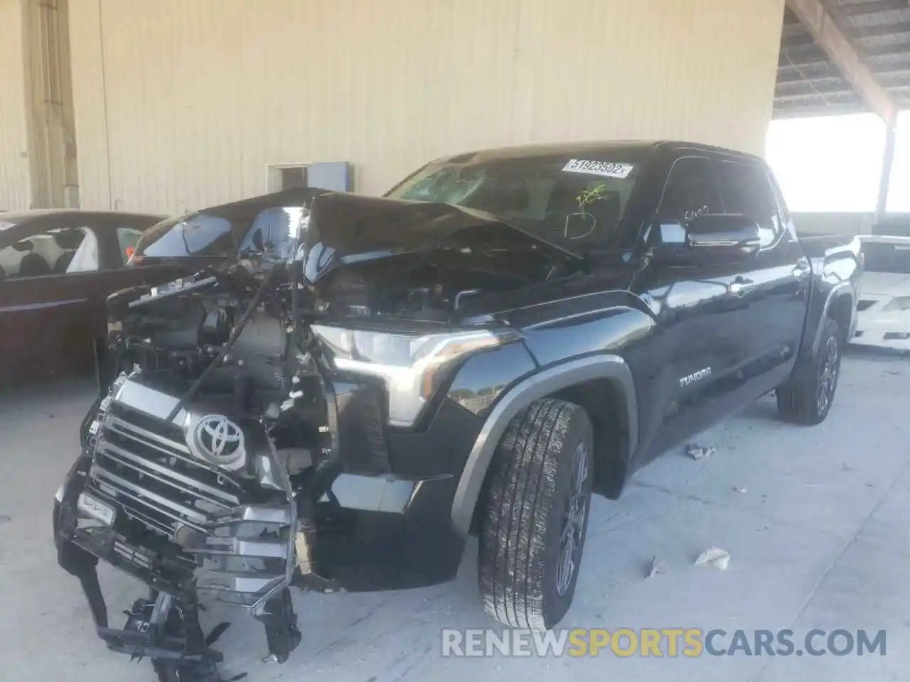 2 Photograph of a damaged car 5TFJA5AB4NX004243 TOYOTA TUNDRA 2022