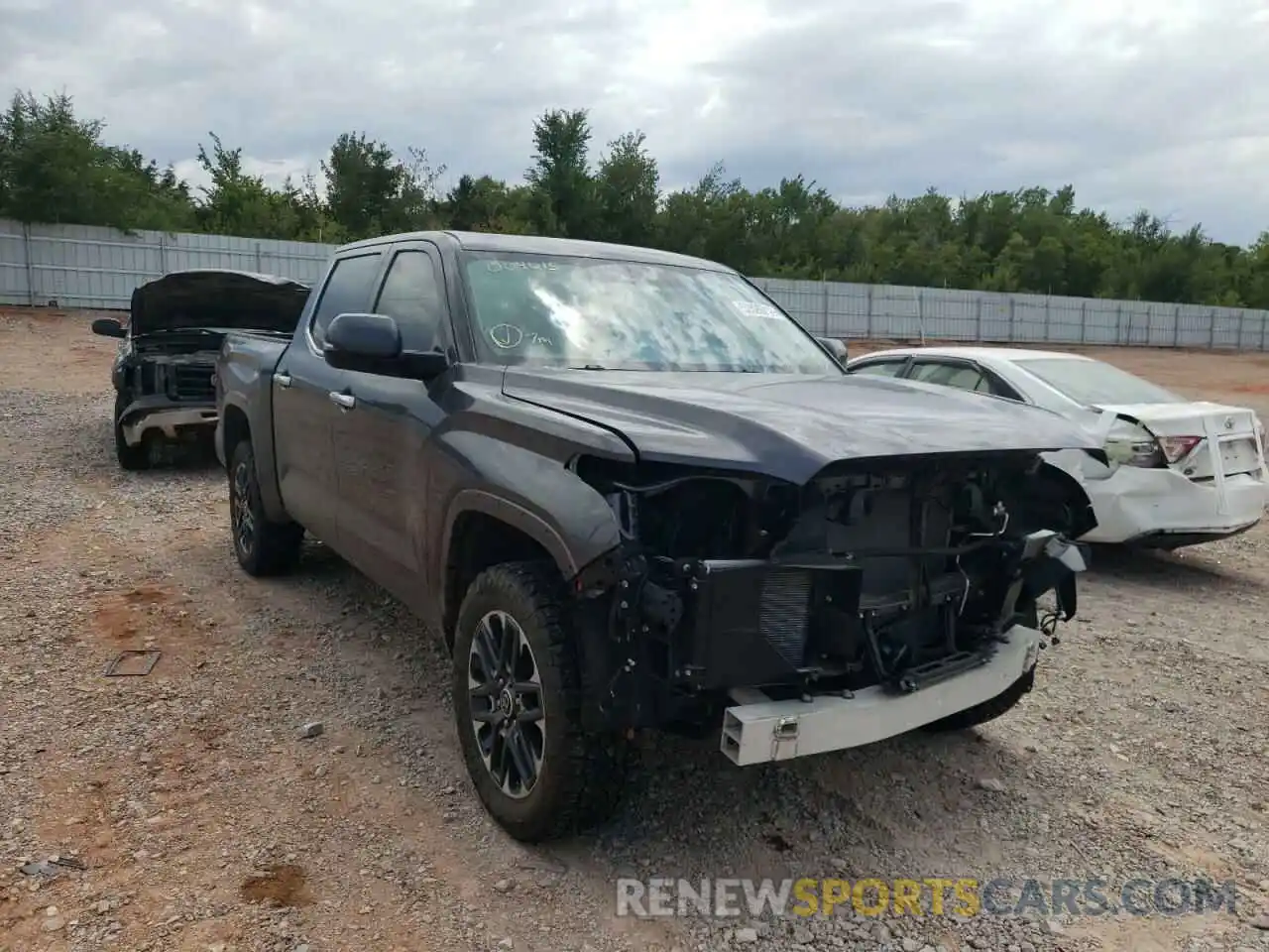 9 Photograph of a damaged car 5TFJA5DBXNX004615 TOYOTA TUNDRA 2022