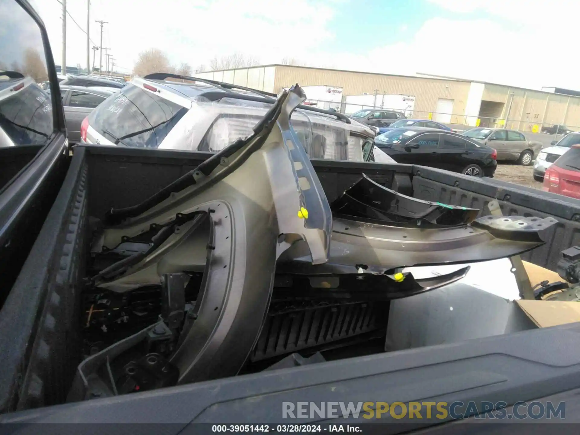 12 Photograph of a damaged car 5TFJA5DBXNX017784 TOYOTA TUNDRA 2022