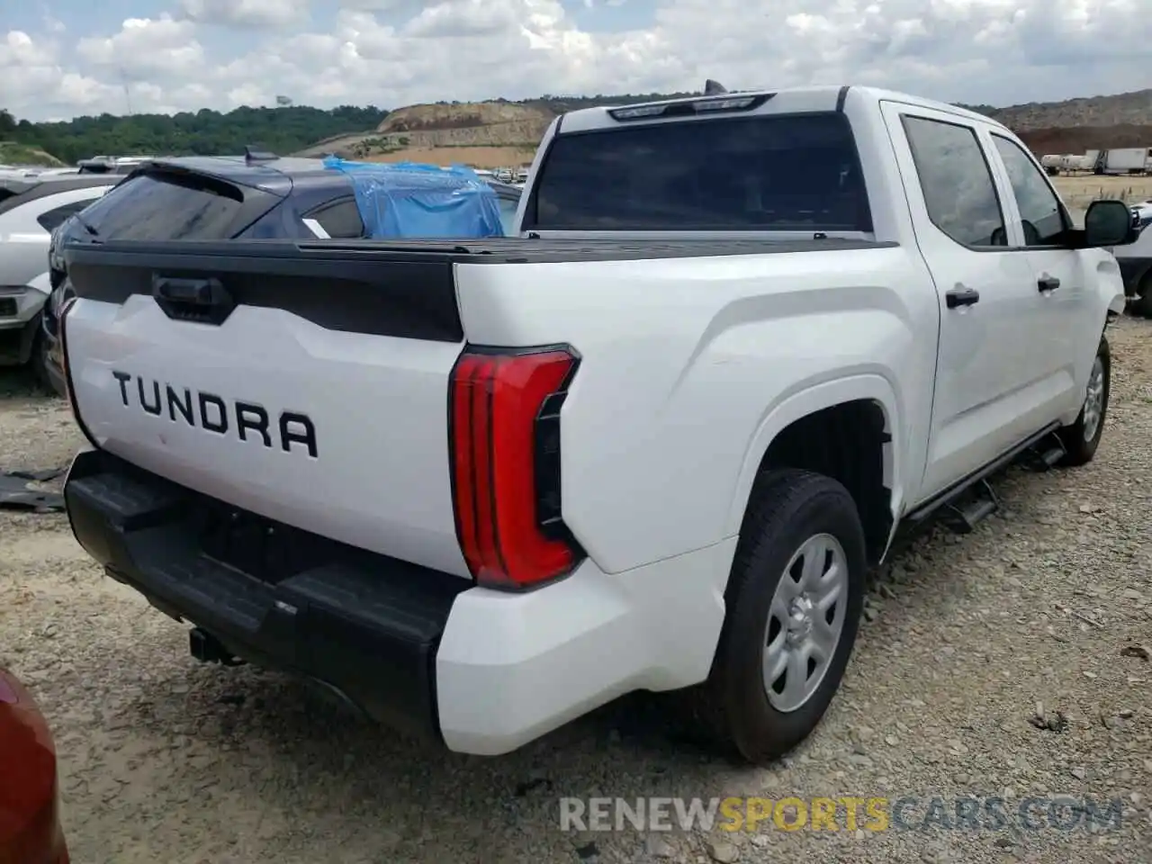 4 Photograph of a damaged car 5TFKB5AB7NX001810 TOYOTA TUNDRA 2022