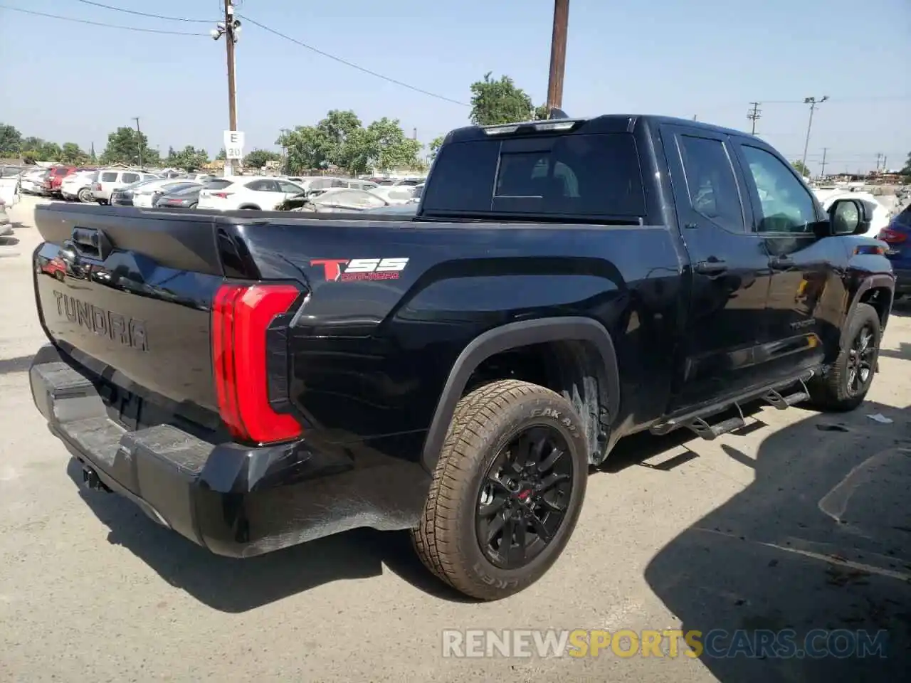 4 Photograph of a damaged car 5TFLA5AA5NX009967 TOYOTA TUNDRA 2022