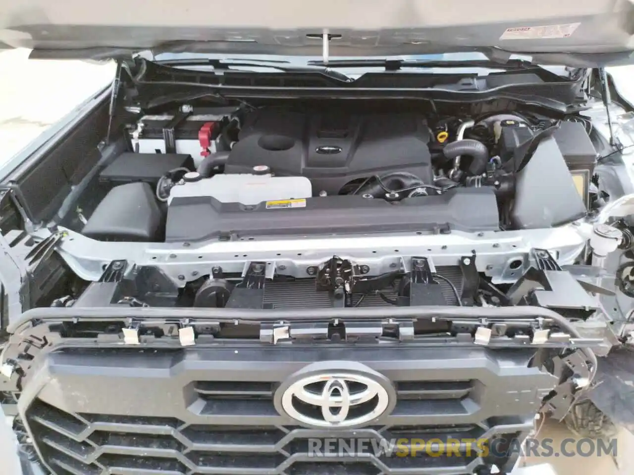 7 Photograph of a damaged car 5TFLA5AB0NX005270 TOYOTA TUNDRA 2022