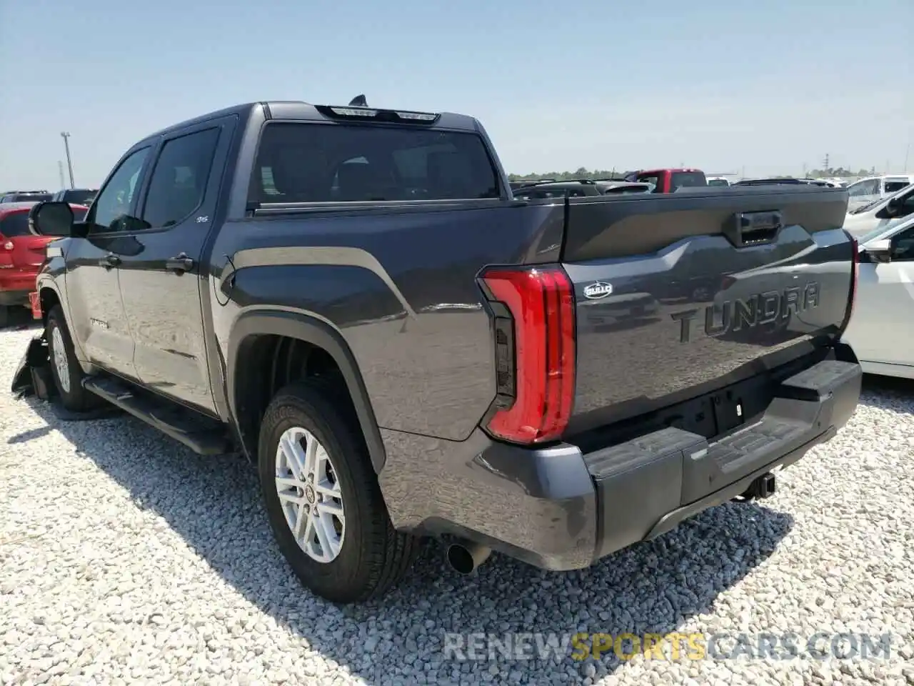 3 Photograph of a damaged car 5TFLA5AB2NX005352 TOYOTA TUNDRA 2022