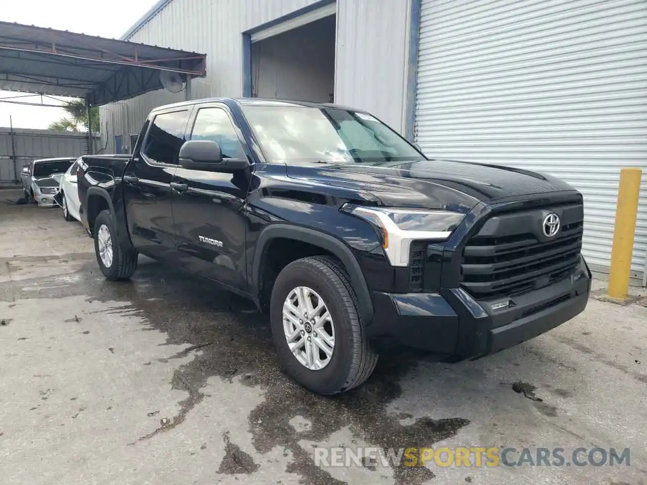 1 Photograph of a damaged car 5TFLA5AB6NX003152 TOYOTA TUNDRA 2022