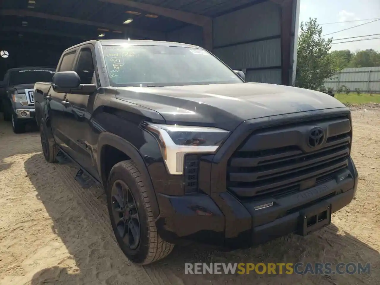 1 Photograph of a damaged car 5TFLA5AB8NX006067 TOYOTA TUNDRA 2022