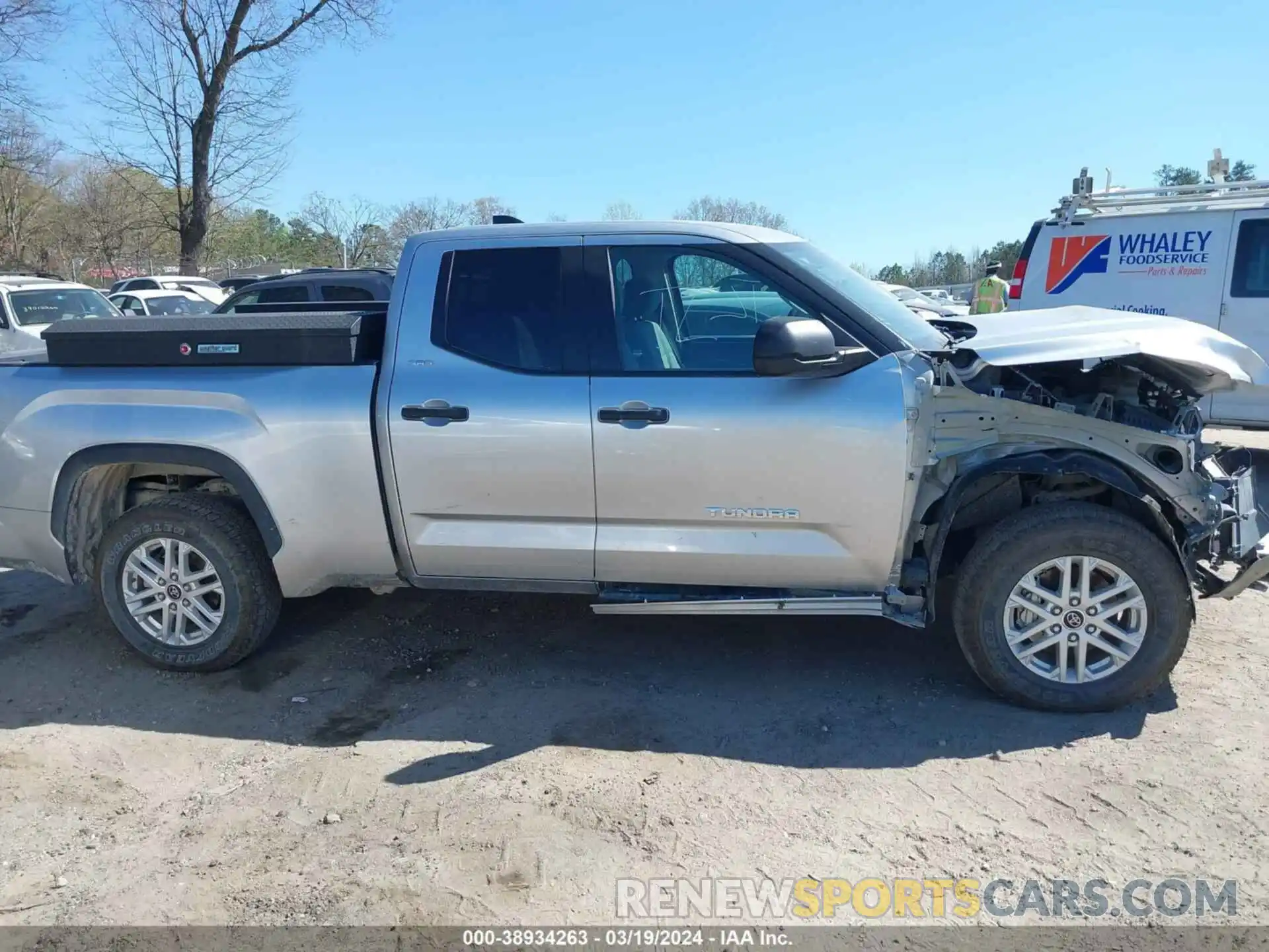 13 Photograph of a damaged car 5TFLA5DAXNX051949 TOYOTA TUNDRA 2022