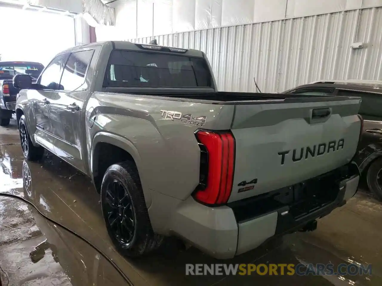 3 Photograph of a damaged car 5TFLA5DB0NX006477 TOYOTA TUNDRA 2022