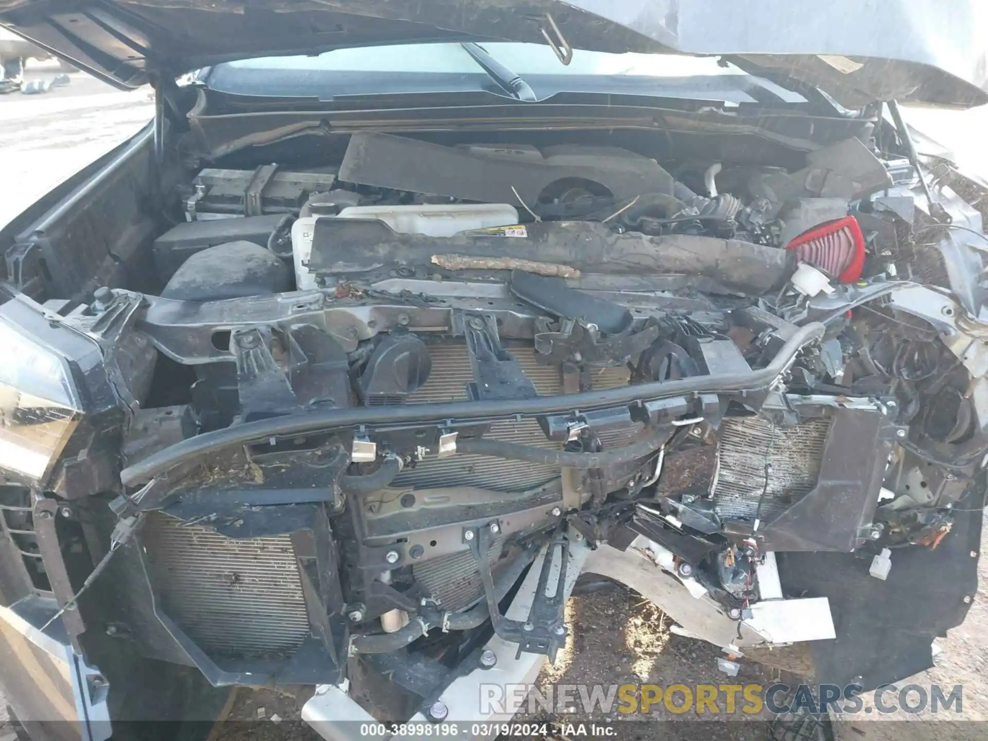 10 Photograph of a damaged car 5TFLA5DB4NX014310 TOYOTA TUNDRA 2022