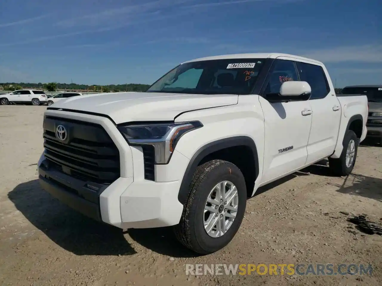 2 Photograph of a damaged car 5TFLA5DB5NX004031 TOYOTA TUNDRA 2022